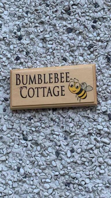 Bumblebee Cottage Donegal Town Luaran gambar